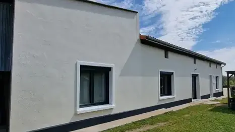 ravalement de façade Saint-Varent-5